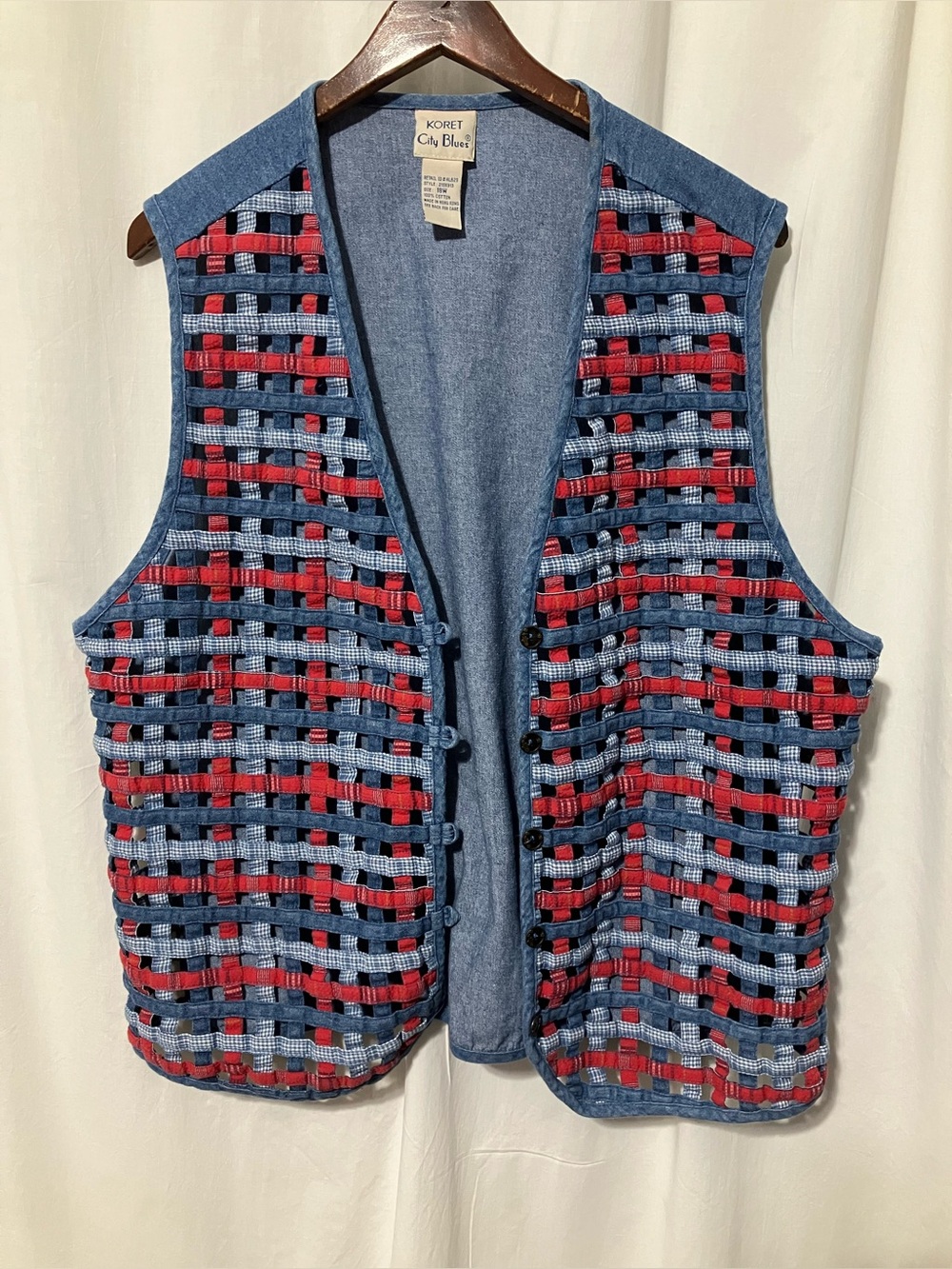 Koret City Blues Woven Lattice Vest in Denim Blues & Reds 18W